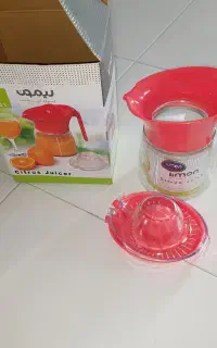 پارچ و آبمیوه گیری سه کاره لیمون