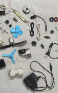 لوازم برقی و روباتیک و ساختنی