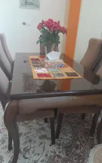 میز ناهارخوری