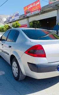 مگان ۱۶۰۰ مدل ۸۸