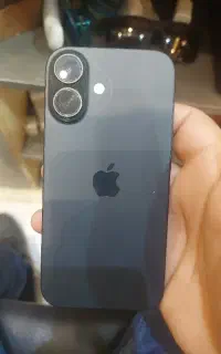 ایفون ۱۶ نرمال