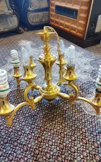 لوستر وشمدان