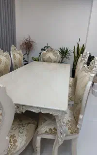 فروش فوری مبلمان و میزناهارخوری سلطنتی