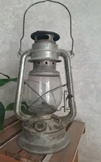 چراغ فانوس قدیمی