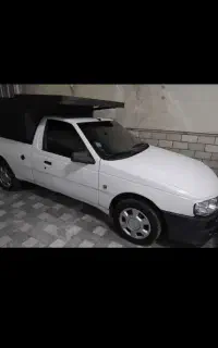 وانت بار وحید