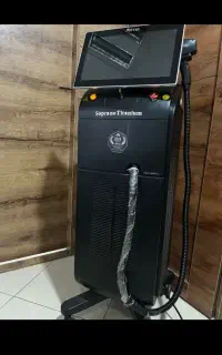 لیزر موهای زاید با جدیدترین دستگاه بروزدنیا تیتانم