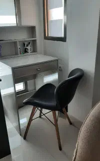 میز تحریر و صندلی