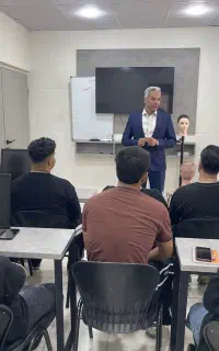 آموزشگاه آرایشگری مردانه وحید رستگار