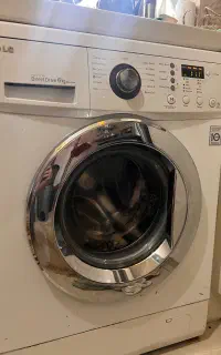ماشین لباسشویی LG