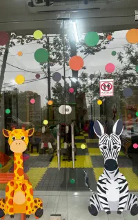 بازی و نگهداری کودک در محیطی امن (تاجداری گلشهر)