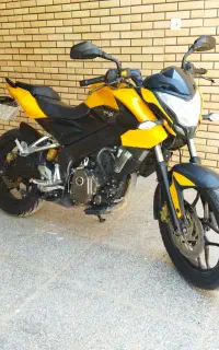 موتور NS 200