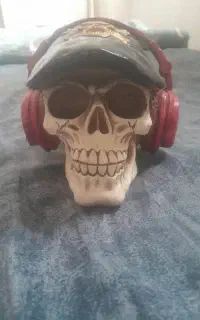 مجسمه دکوری اسکلت