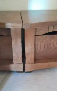 تخت و اینه و‌کنسول