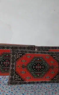 پشتی دیواری