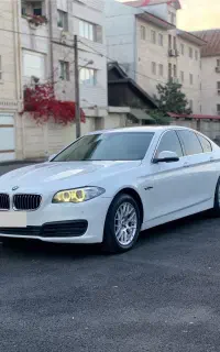 Bmw 520i گذر موقت(گیلان و مازندران) بیرنگ