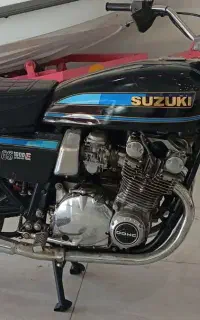 سوزوکی۱۰۰۰