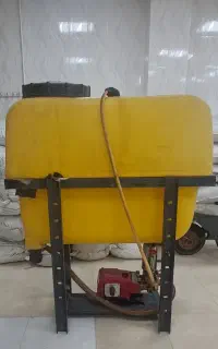 فروش یک دستگاه سمپاش ۶۰۰ لیتری