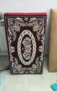 پشتی فرشی