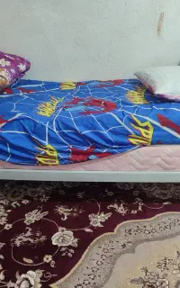 میز تحریر با صندلی و تخت خواب با تشک دخترانه