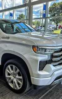 ریکاوری رنگ پولیش و سرامیک ورفع افتاب سوختگی خودرو