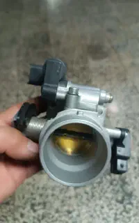 دریچه گاز پراید بوش