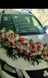 تزیین ماشین عروس و دسته گل عروس در محل