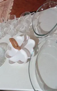 ظروف فرانسه وکریستال