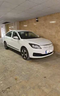دانگ فنگ e70 برقی مدل ۲۰۲۳