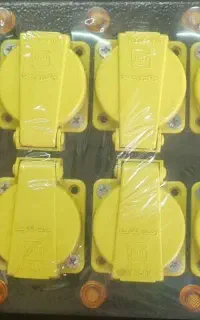 میکسر نور پردازی .کنترل برق ریموت دار