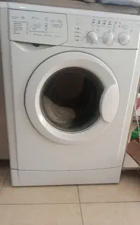 لباسشویی ایندزیت ایتالیا