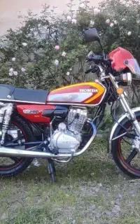 هوندا موتور ۲۰۰cc nms بیمه کامل باکس مخصوص کلاه