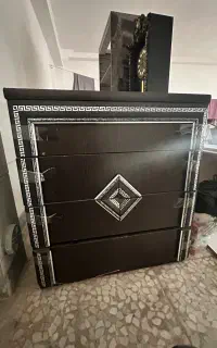 میز ارایش و کمد لباس