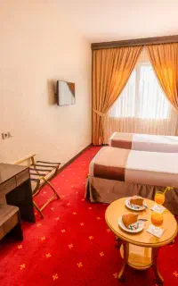 « مشهد کیش ‌قشم استانبول « قطار و هواپیما »