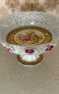 میوه خوری پایه دار لرد شید