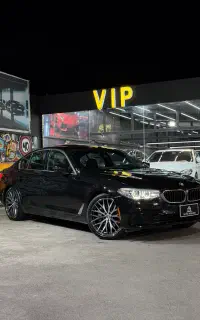 بی ام و ۵۳۰ xdrive