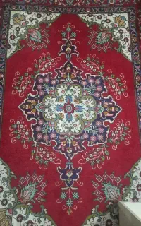 فرش طبیعی قیمت ۱۰۰۰۰۰۰۰ ریال