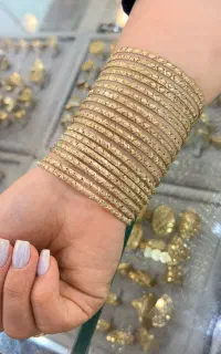 تعداد النگو رنگ ثابت طلا روس