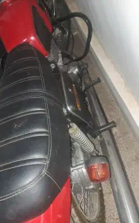 موتور ایژ قرمز رنگ مدارک کامل