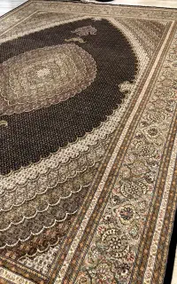 فرش دستبافت خوی گل ابریشم