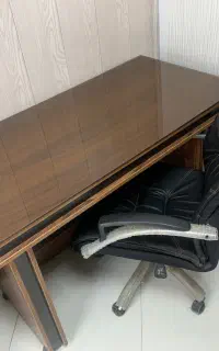 میز اداری و مدیریت