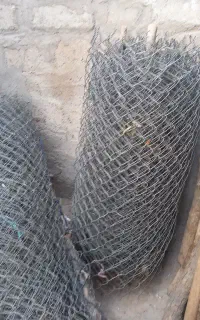 فنس و آخور فروشی