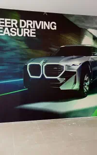 نصاب کاغذدیواری وپوسترفروش کاغذدیواری