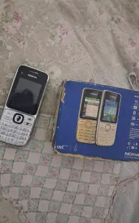 نوکیا c 2