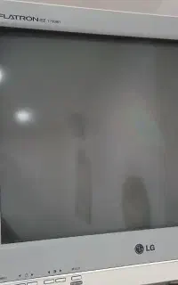 مانیتور کامپیوتر قدیمی اِل جی LG