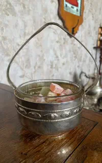 ظروف آنتیک اروپایی