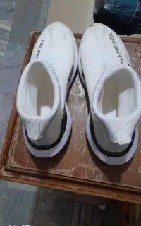 کفش کتونی ساق دار