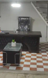 یک دست مبلمان اداری شیک در حد