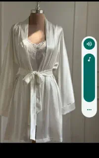 همکار خانم آشنا به خیاطی