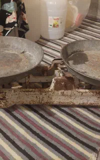 ترازو قدیمی