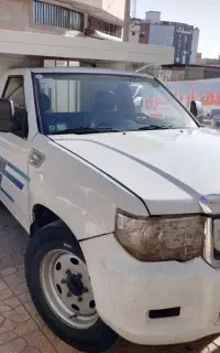 نیسان پادرا مدل ۴۰۱
